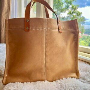 Parker Thatch Medium Mimi Leather Tote ~ Butterscotch
